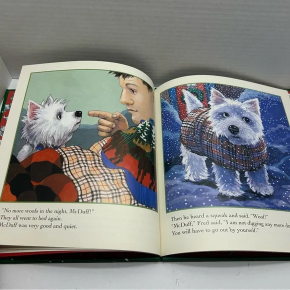 McDuff's Christmas book 2001 vtg hardcover book 10" library stickers on it - Picture 9 of 12